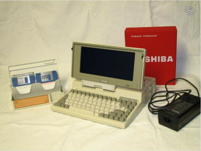 Toshiba T1200.