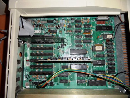 1motherboard apple 2e.jpg