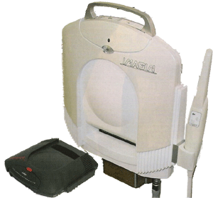 En blanc, le HotRod d'Imagin Systems, et en noir, l'indémodable Jaguar d'Atari !