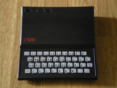 Le célèbre Sinclair ZX81 avec une extension mémoire de 16Ko (de marque A.G.B)