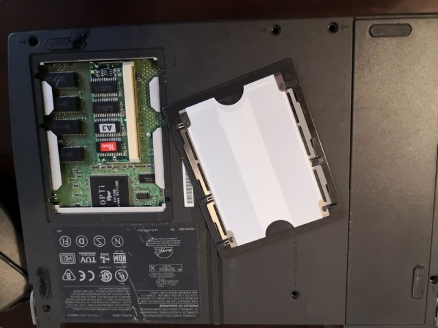 Compaq Armada 1120 trappe RAM