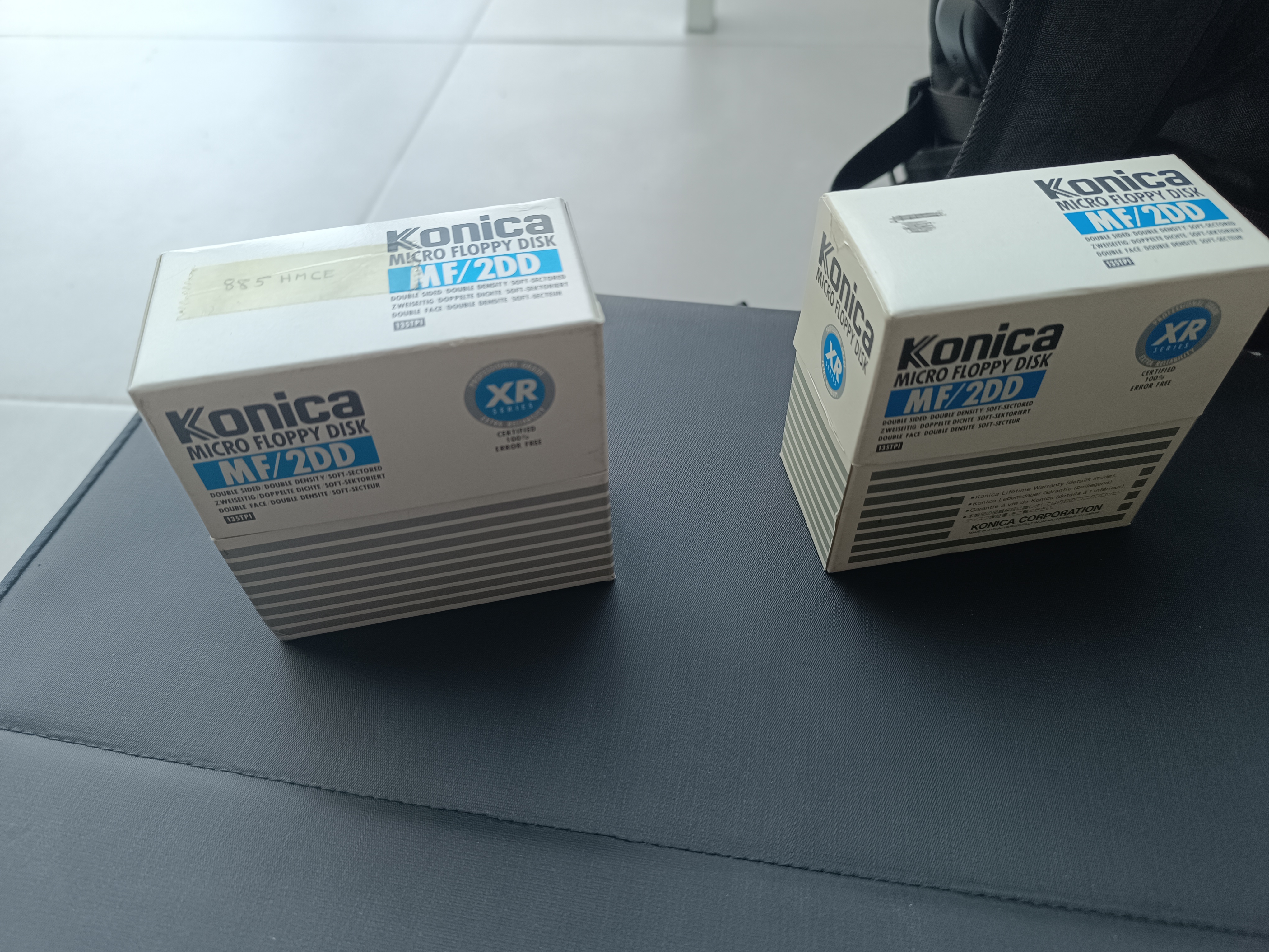 Disquettes MF2/DD Konica.