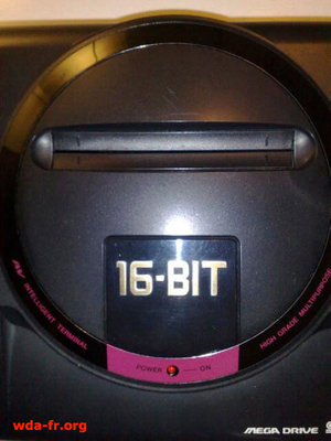 Casing haut de la MegaDrive initiale.