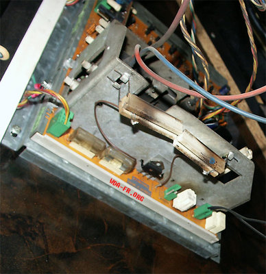 Resistance céramique 330R 10% - RR 30W.